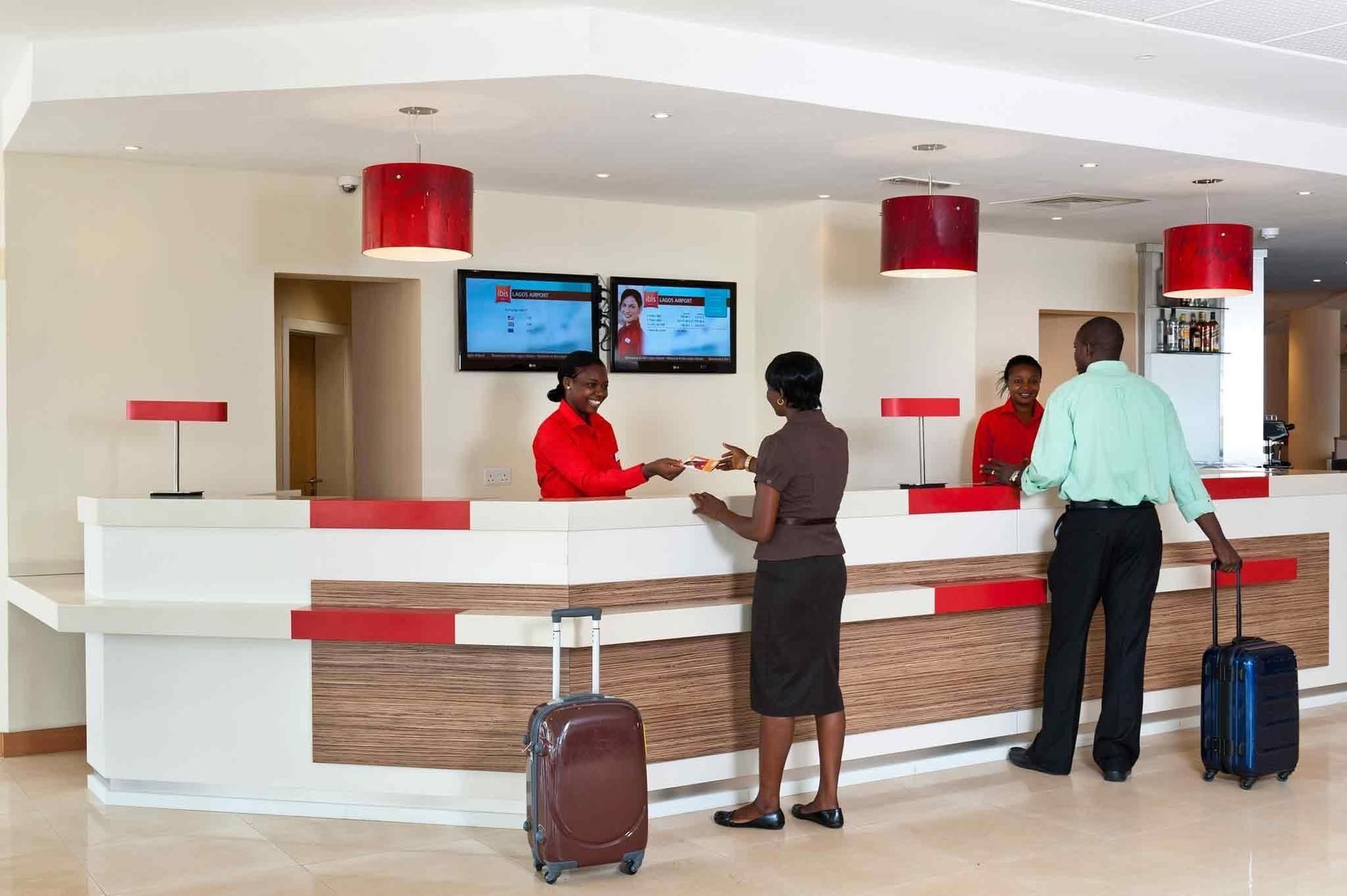 Ibis Lagos Airport Hotell Ikeja Eksteriør bilde