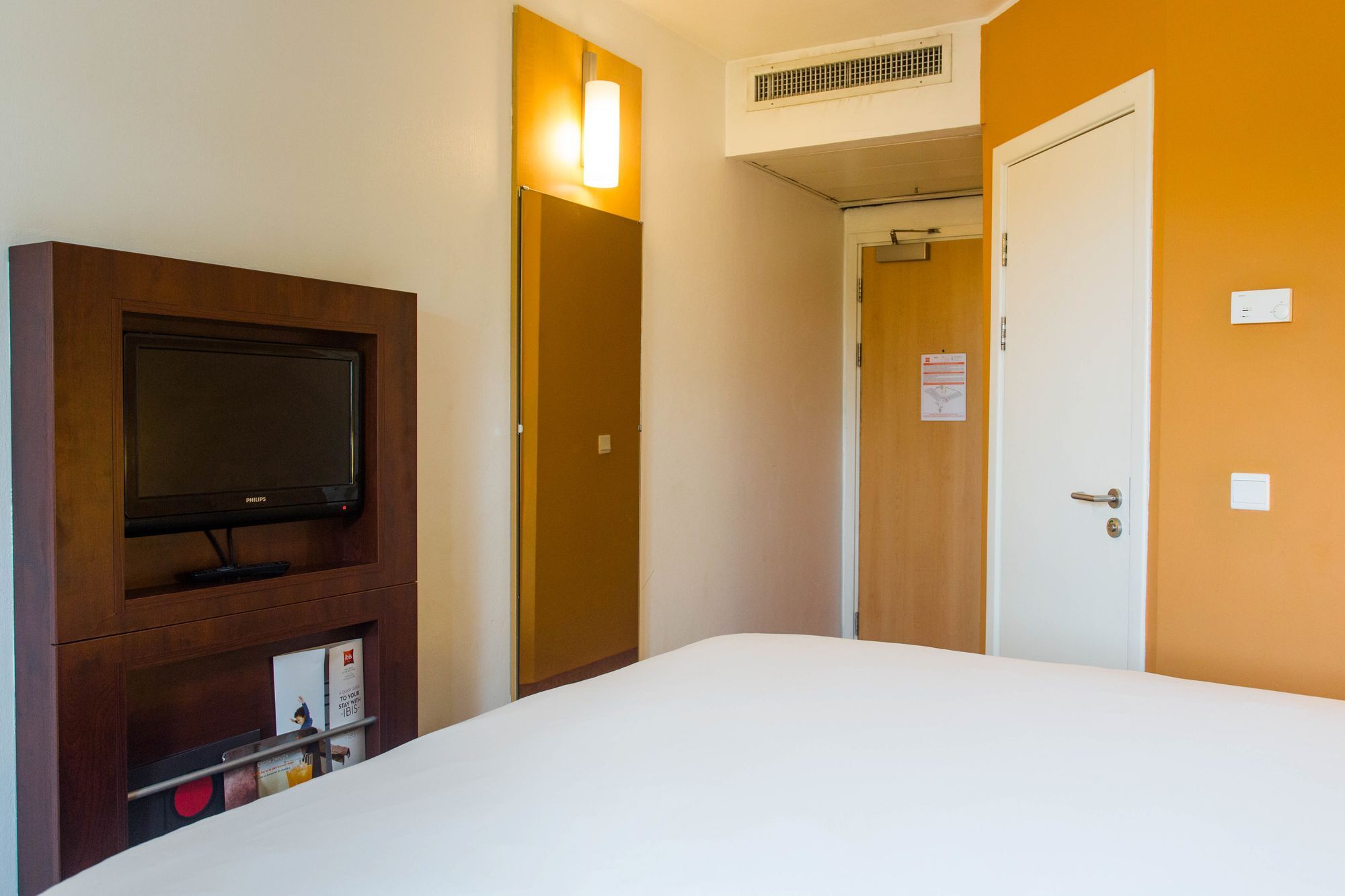 Ibis Lagos Airport Hotell Ikeja Eksteriør bilde