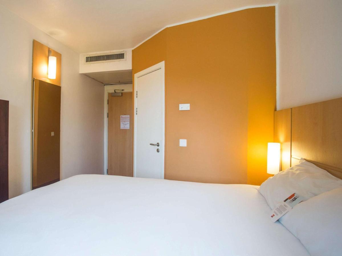 Ibis Lagos Airport Hotell Ikeja Eksteriør bilde